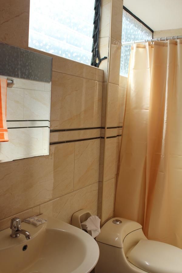 Hostal Mama K'Illa Олантаятамбо Екстериор снимка