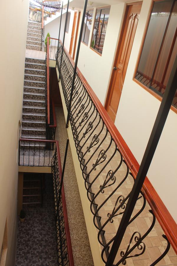 Hostal Mama K'Illa Олантаятамбо Екстериор снимка